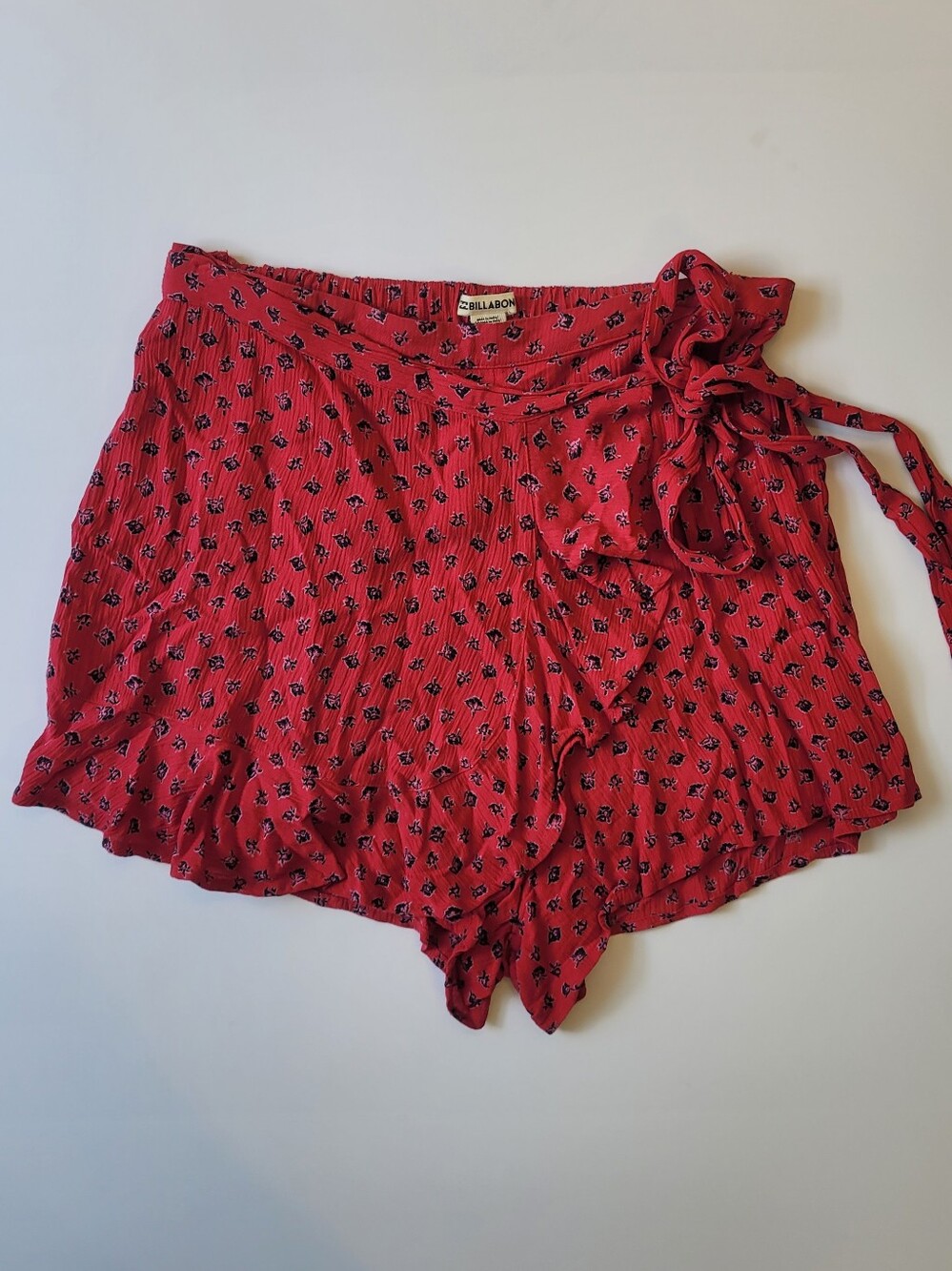 Billabong Red Floral Skirt Flirt Wrap Skort Mini Size Medium